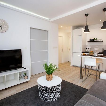 Cosy Tropez, La Petite Venise, Port-Grimaud Apartment Екстериор снимка